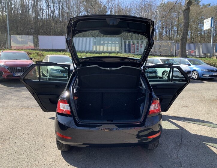 Škoda Fabia Hatchback 999,0 44 kw