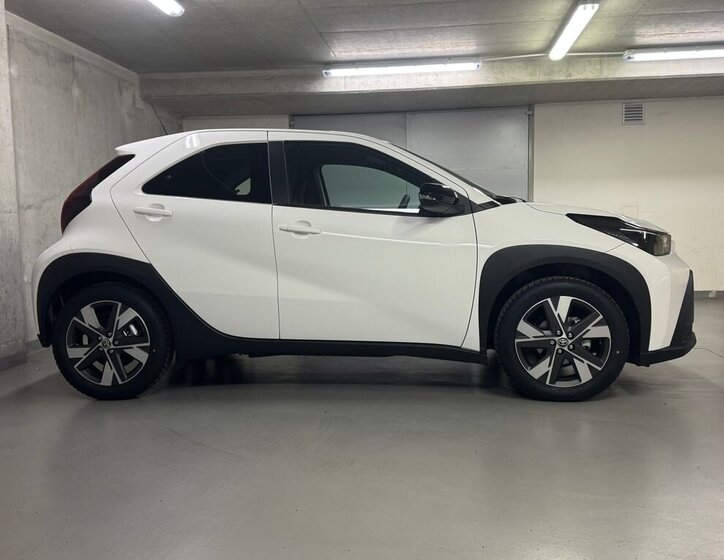 Toyota Aygo Hatchback 1,5 l 53 kw