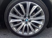 BMW Řada 7 Sedan / Limuzína 3,0 l 235 kw