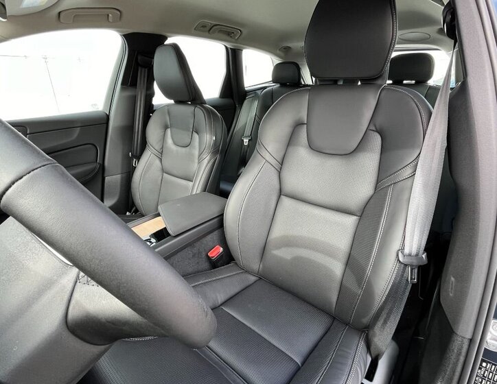 Volvo XC60 SUV / Terénní 2,0 l 0