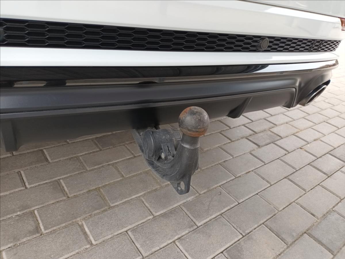 Audi SQ8 SUV / Terénní 4,0 l 320 kw