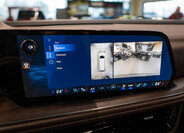 Chevrolet Suburban SUV 6,2 l 313 kw