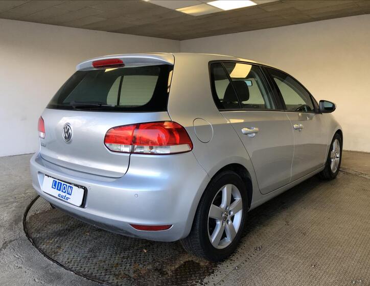 Volkswagen Golf 6