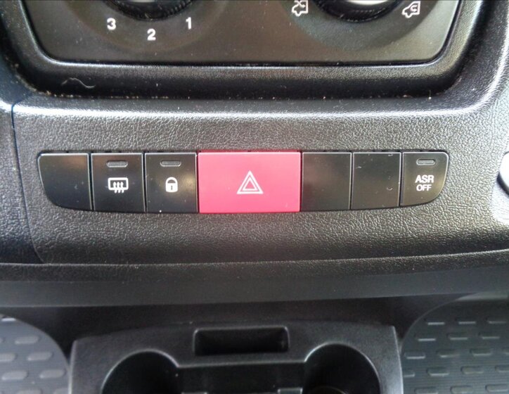 Peugeot Boxer Ostatní 2,2 l 88 kw