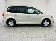 Volkswagen Touran 26