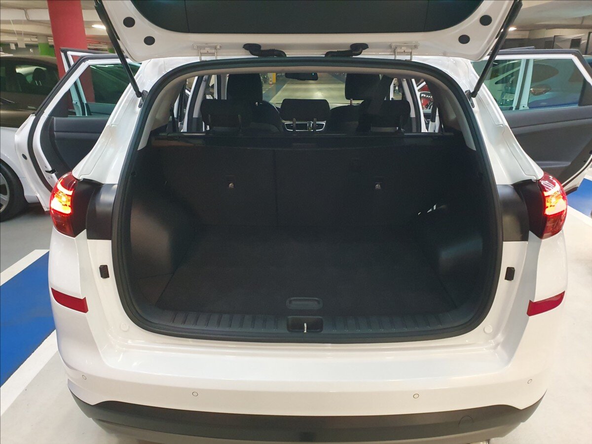 Hyundai Tucson SUV / Terénní 1,6 l 100 kw