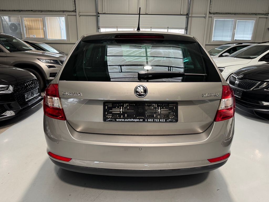 Škoda Rapid