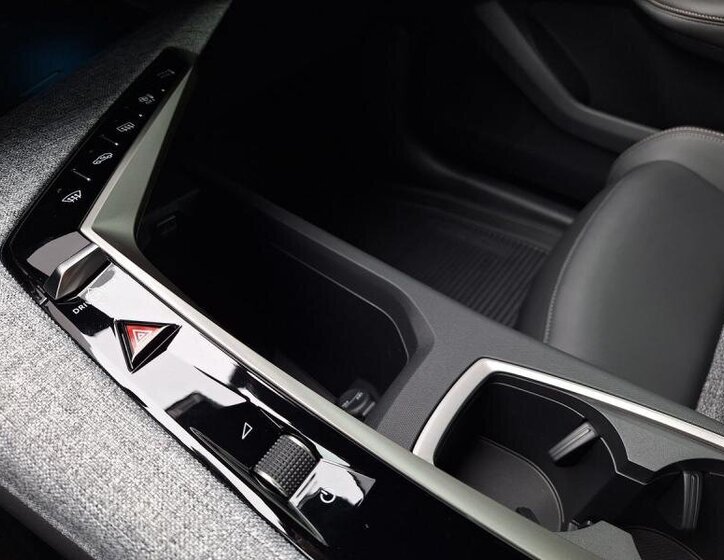 Peugeot 5008 SUV / Terénní 1,2 l 107 kw