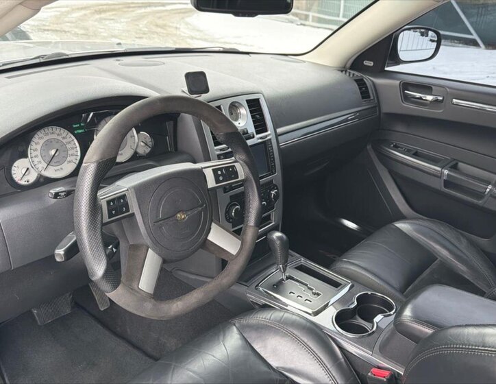 Chrysler 300C Kombi 3,0 l 160 kw