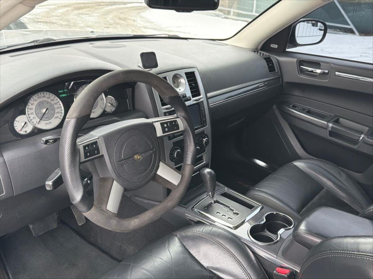 Chrysler 300C Kombi 3,0 l 160 kw