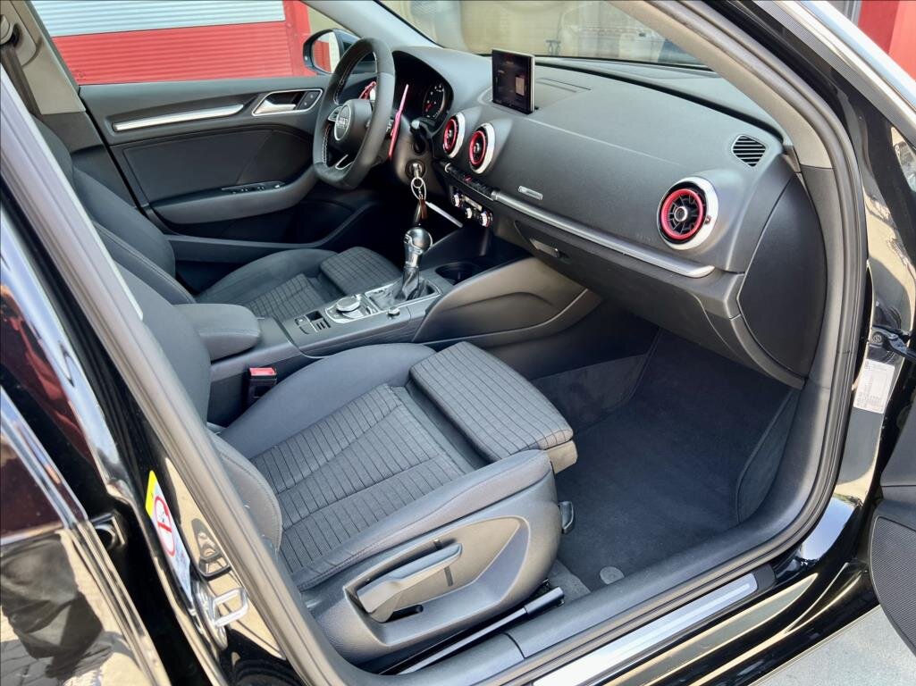 Audi A3 Hatchback 1,5 l 110 kw