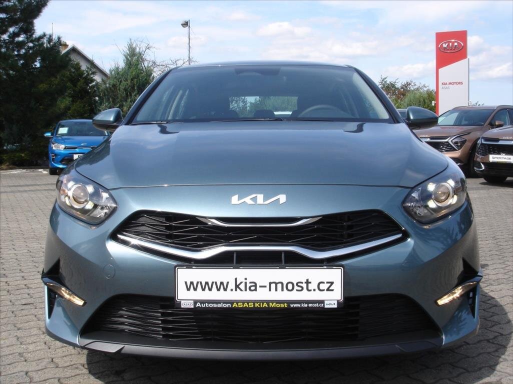 KIA Ceed Hatchback 1,5 l 103 kw