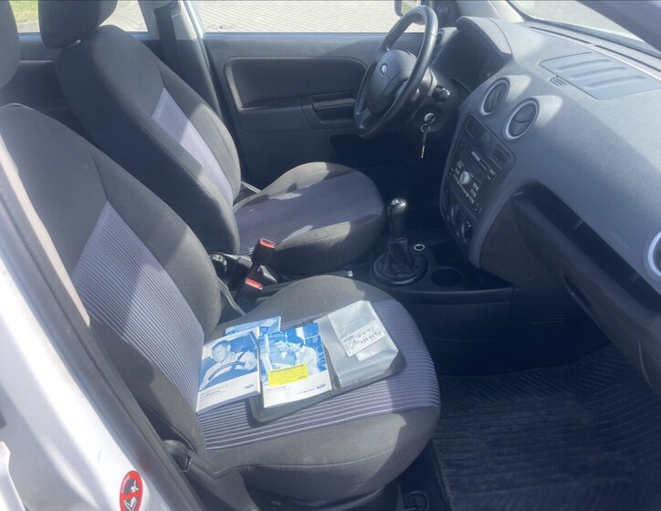 Ford Fusion Hatchback 1,4 l 59 kw