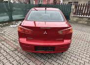 Mitsubishi Lancer Sedan 1,8 l 105 kw