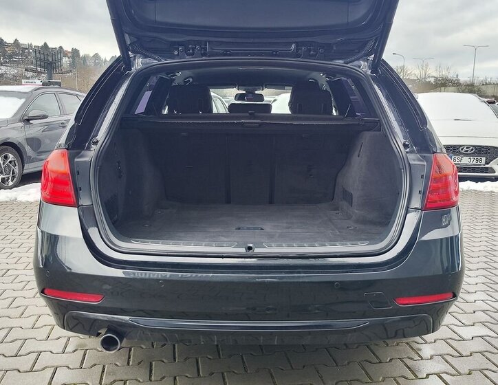 BMW Řada 3 Kombi 2,0 l 135 kw