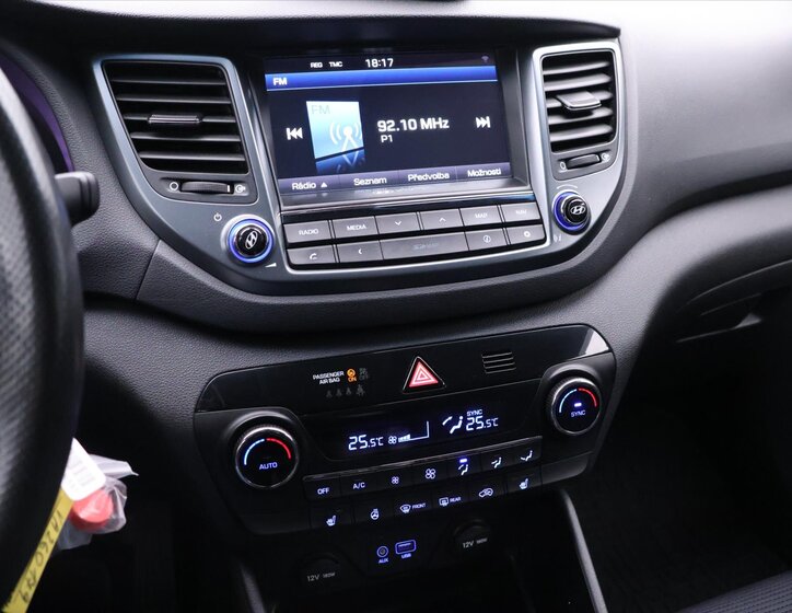 Hyundai Tucson SUV 1,7 l 85 kw