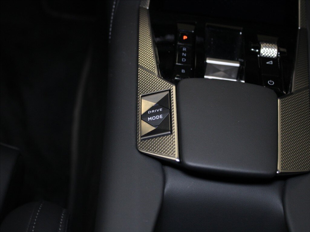 DS Automobiles DS4 SUV / Terénní 1,6 l 165 kw