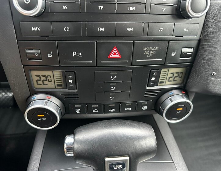 Volkswagen Touareg Kombi 3,0 l 165 kw