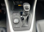 Toyota RAV4 SUV 2,5 l 131 kw