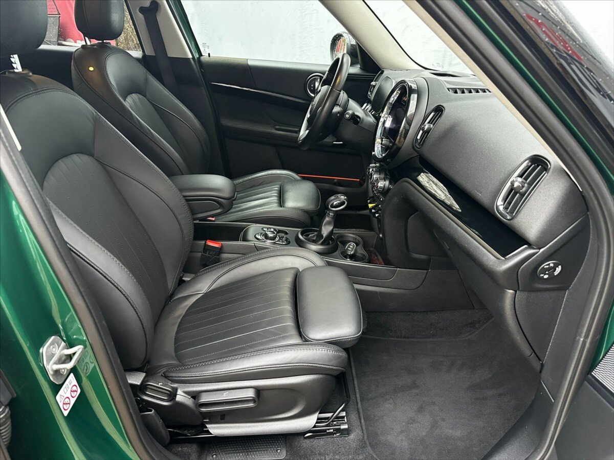 Mini Countryman Kombi 1,5 l 162 kw