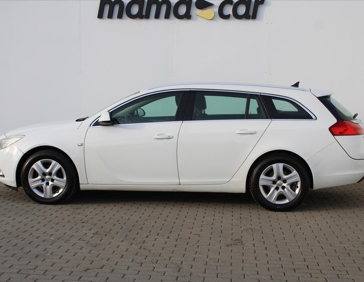Opel Insignia Kombi 2,0 l 96 kw