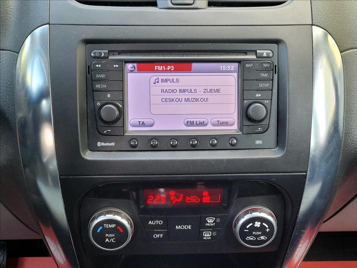 Suzuki SX4 Hatchback 2,0 l 99 kw