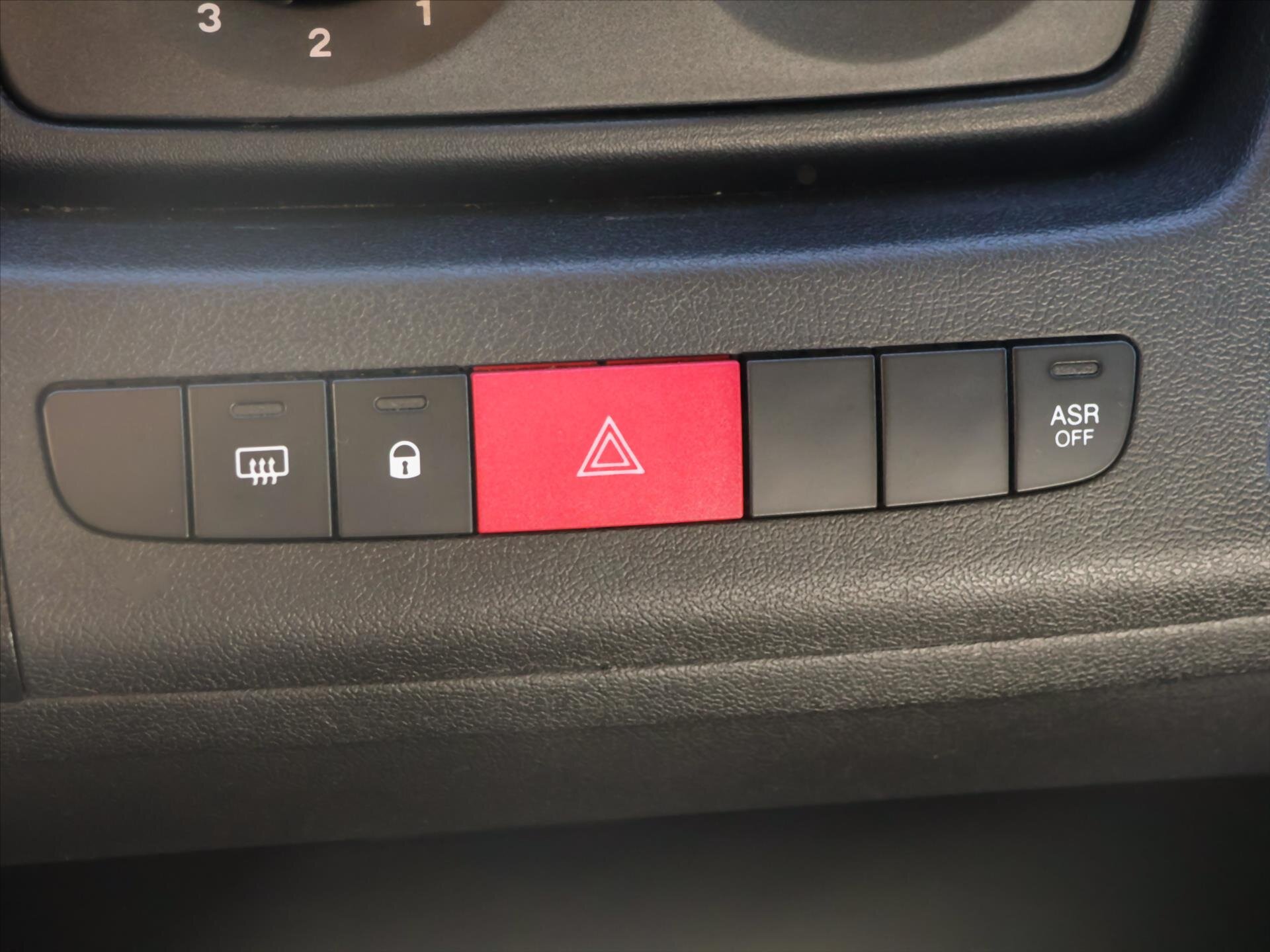 Peugeot Boxer Skříň 2,2 l 121 kw