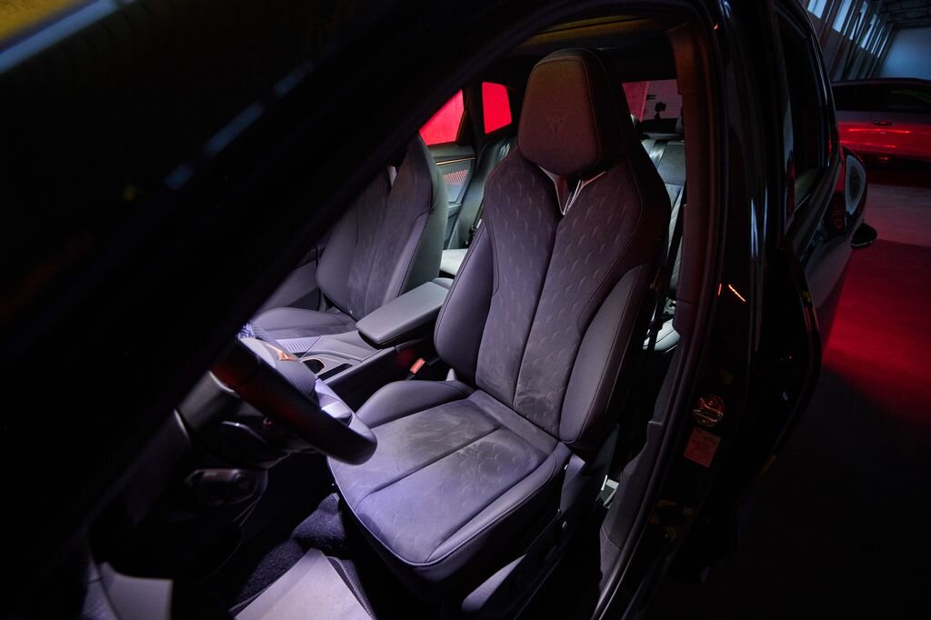 Cupra Ostatní SUV / Terénní 2,0 l 195 kw