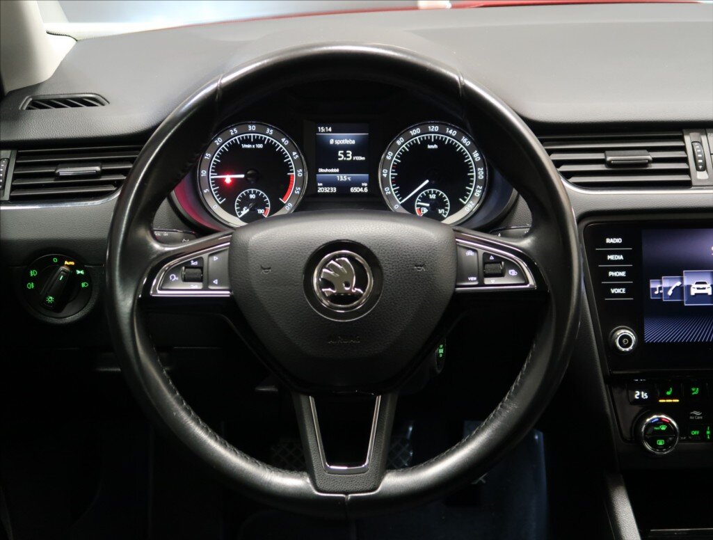 Škoda Octavia Liftback 1,6 l 85 kw