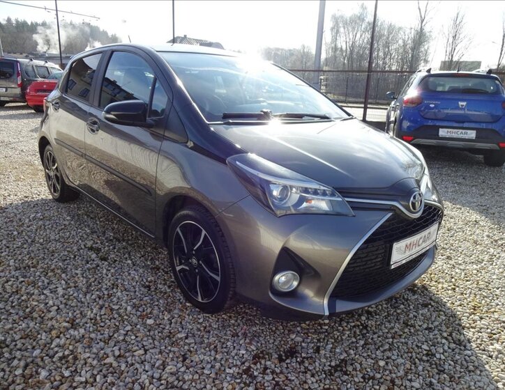 Toyota Yaris Kombi 1,3 l 73 kw