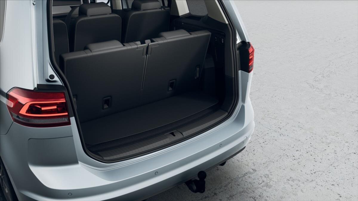 Volkswagen Touran MPV 1,5 l 110 kw