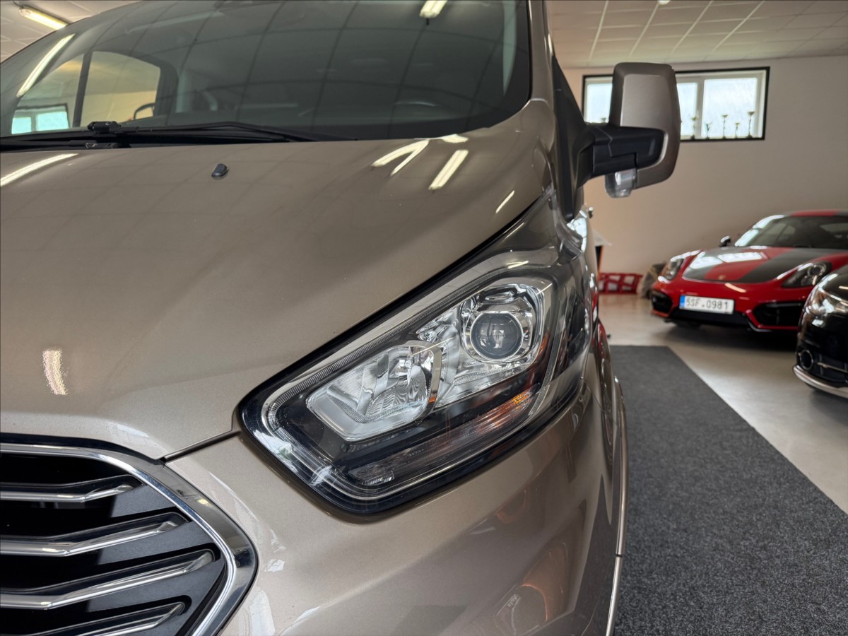 Ford Tourneo Custom