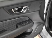 Volvo V60 Kombi 2,0 l 145 kw