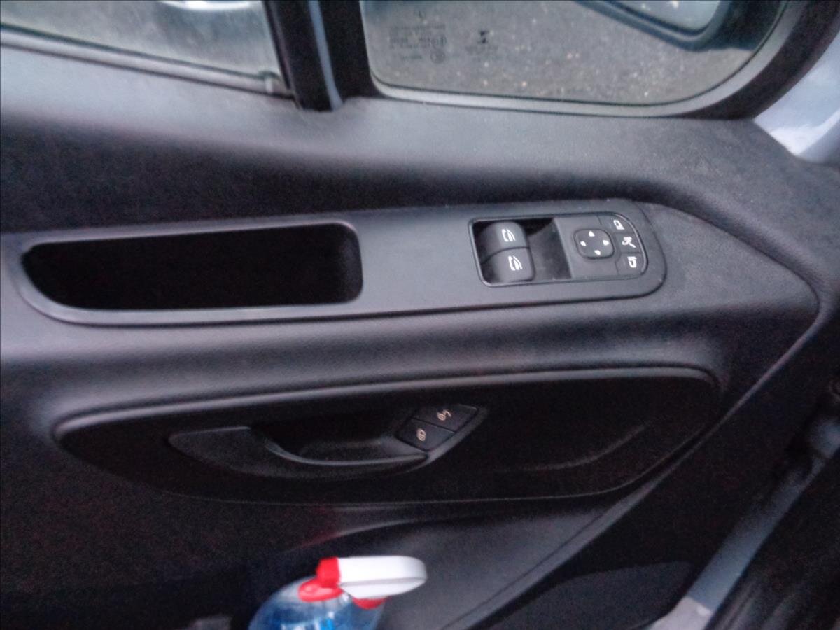 Mercedes-Benz Sprinter Kombi 2,1 l 105 kw