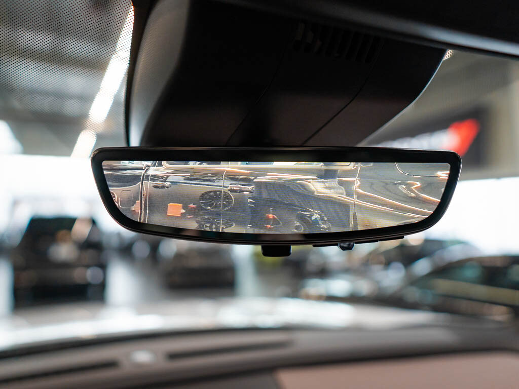 Chevrolet Suburban SUV 6,2 l 313 kw