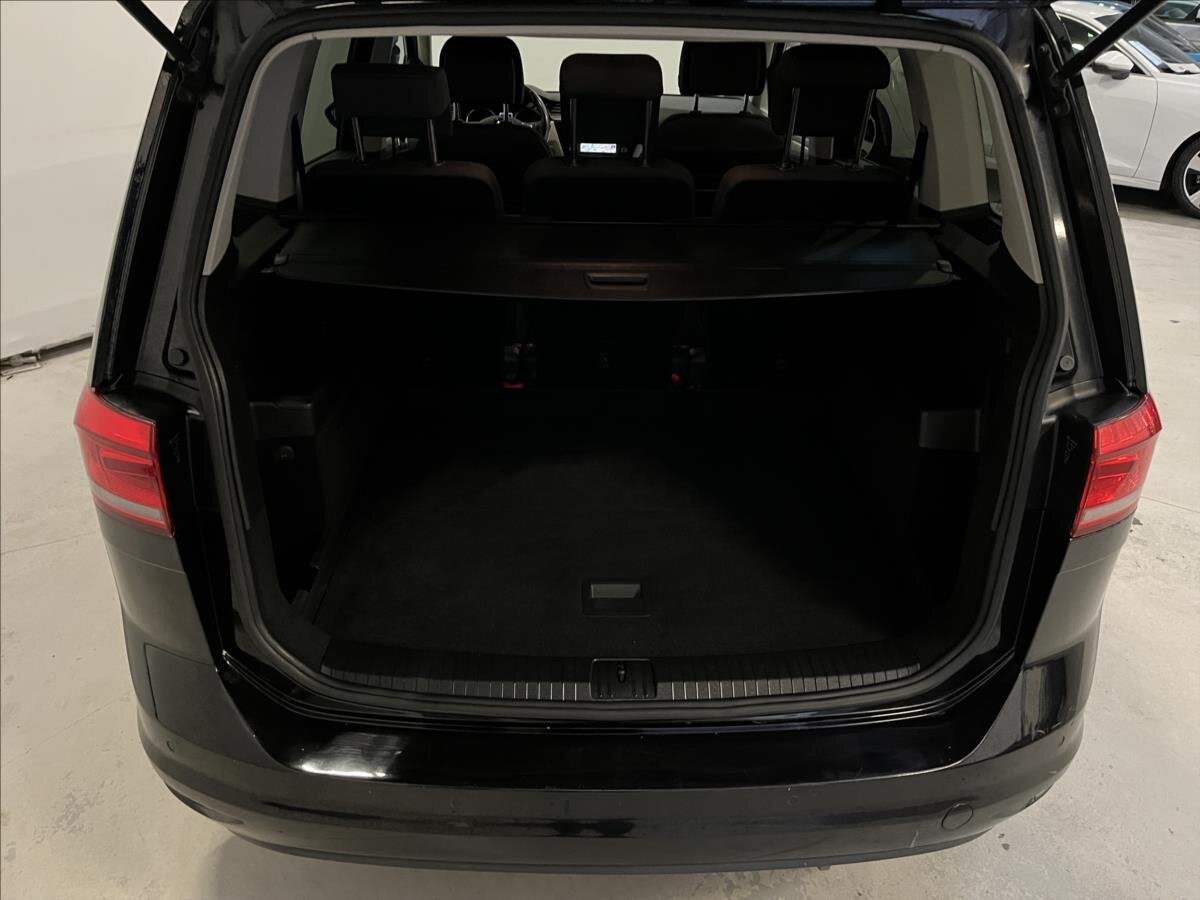 Volkswagen Touran MPV 1,6 l 81 kw