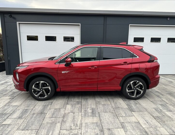 Mitsubishi Eclipse Cross Kombi 2,4 l 138 kw