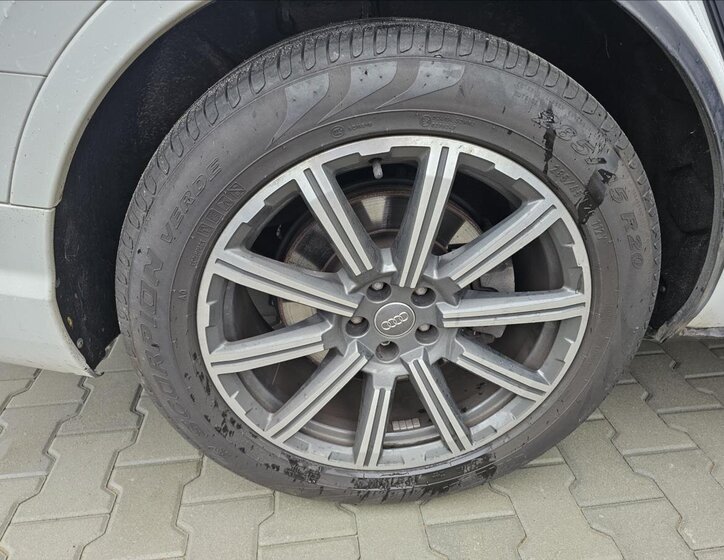 Audi Q7 Kombi 3,0 l 200 kw