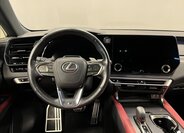 Lexus RX 500h SUV 2,4 l 273 kw