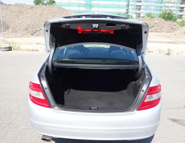 Mercedes-Benz Třídy C 16