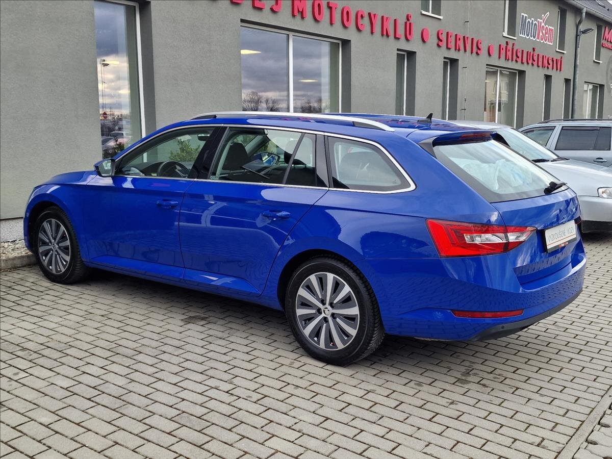 Škoda Superb Kombi 1,5 l 110 kw