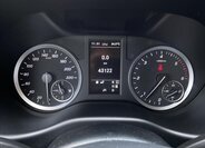 Mercedes-Benz Vito 17