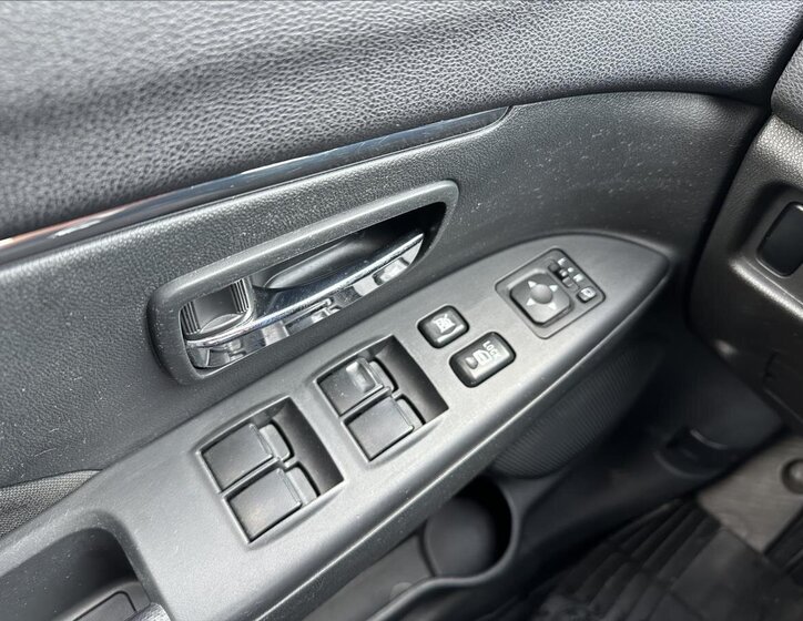 Mitsubishi ASX SUV 1,6 l 86 kw