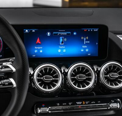 Mercedes-Benz GLA 16