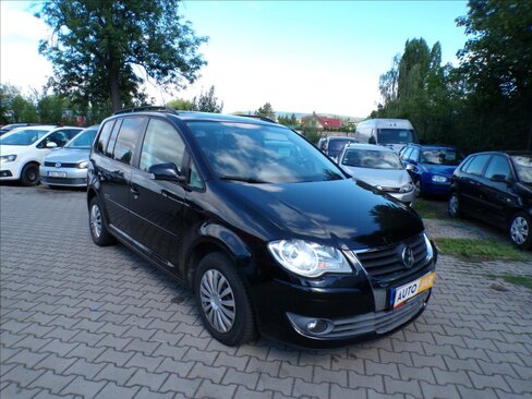 Volkswagen Touran Kombi 1,4 l 103 kw