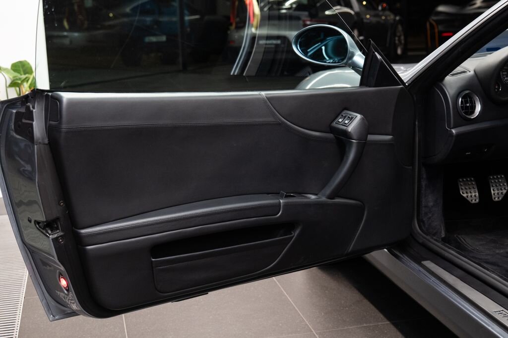 Ferrari 550 Kupé 5,5 l 357 kw