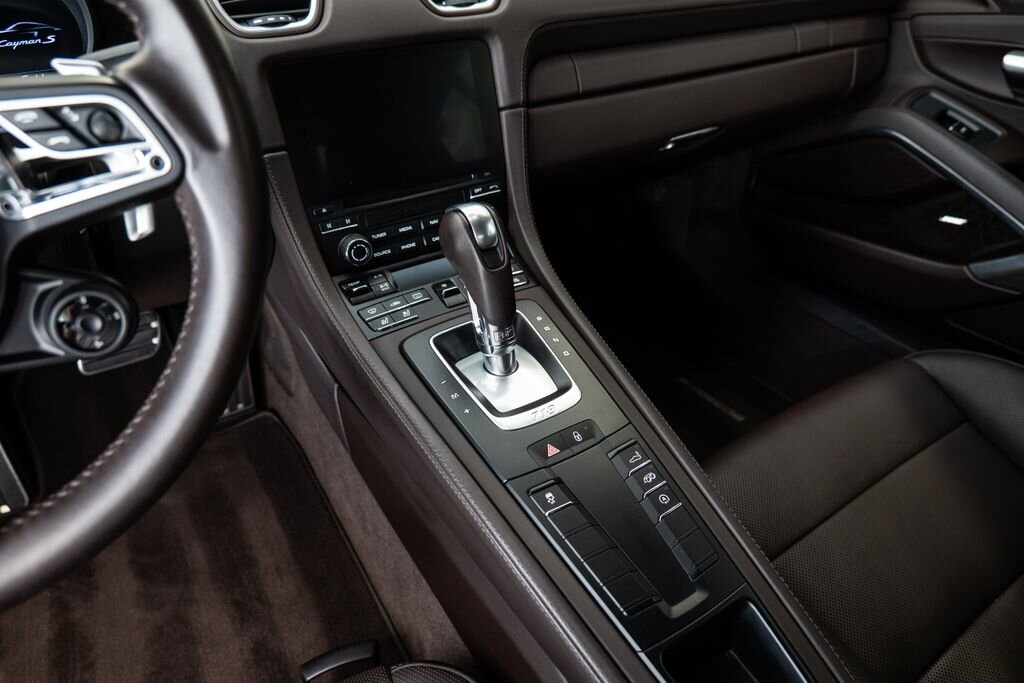 Porsche Cayman Kupé 2,5 l 257 kw