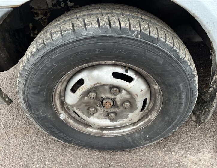 Ford Transit Skříň 2,2 l 74 kw