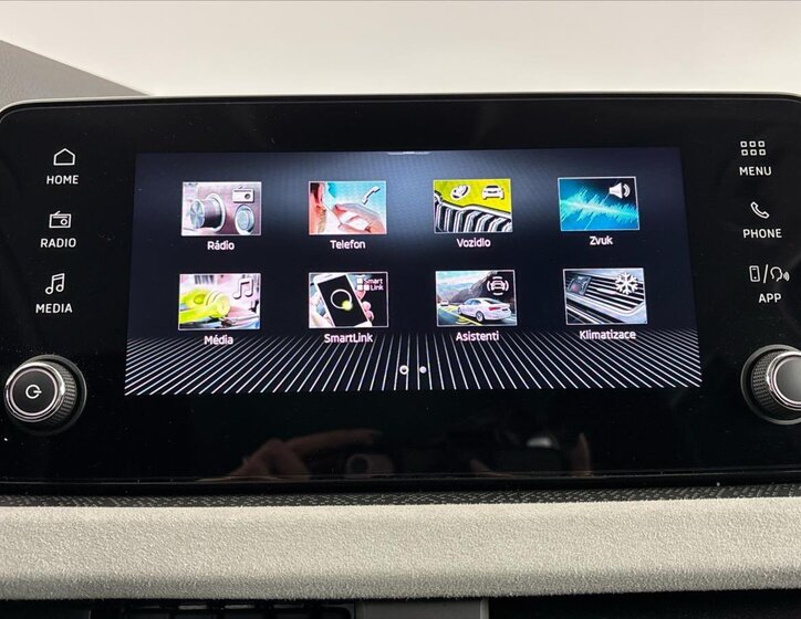 Škoda Scala Hatchback 999,0 85 kw