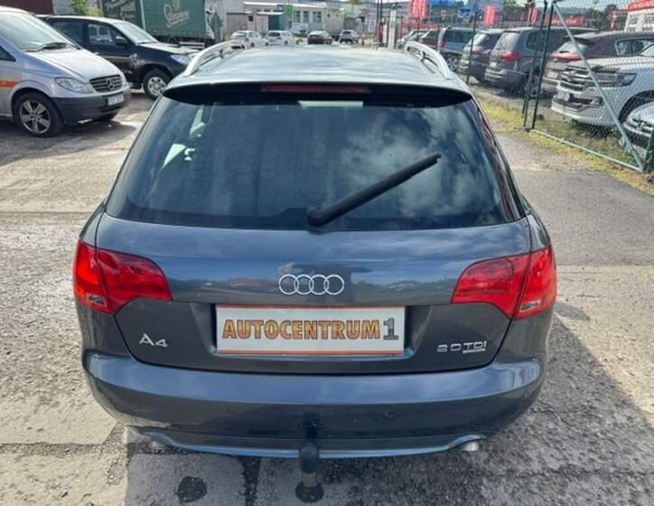 Audi A4 Kombi 2,0 l 103 kw